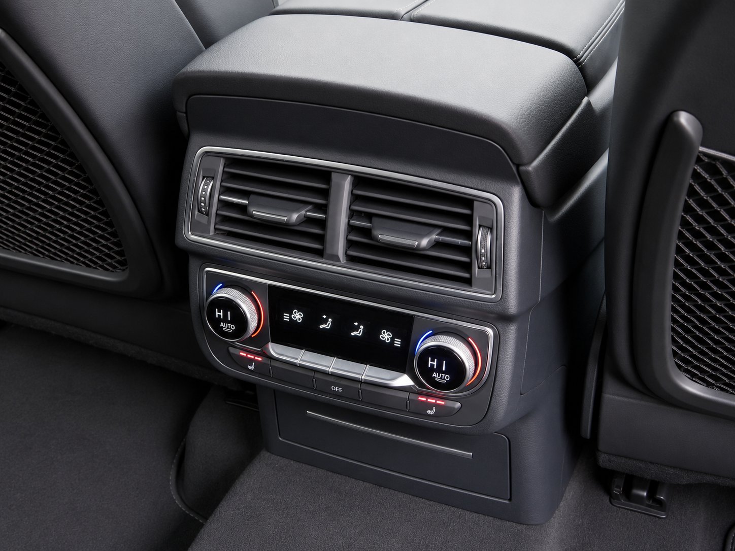AUDI QUATTRO EURO 6 S S 272 PS 12,495 22 2016 AUDI Q7 3.0...